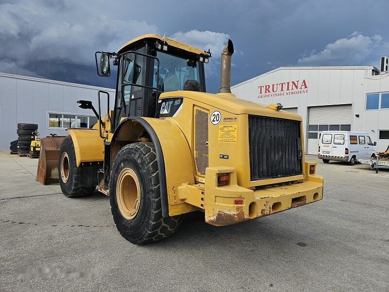 Caterpillar 962H - Utovarivač na kotačima: slika Caterpillar 962H - Utovarivač na kotačima Caterpillar 962H - Utovarivač na kotačima: slika Caterpillar 962H - Utovarivač na kotačima
