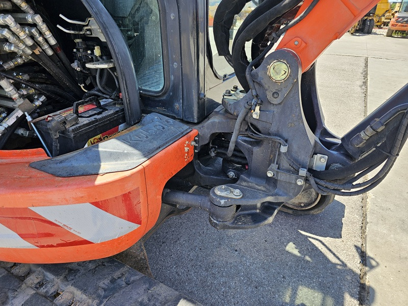 Zakup KUBOTA KX057-4 KUBOTA KX057-4: slika Zakup KUBOTA KX057-4 KUBOTA KX057-4