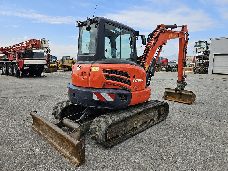 KUBOTA KX057-4 - Mini bager: slika KUBOTA KX057-4 - Mini bager KUBOTA KX057-4 - Mini bager: slika KUBOTA KX057-4 - Mini bager