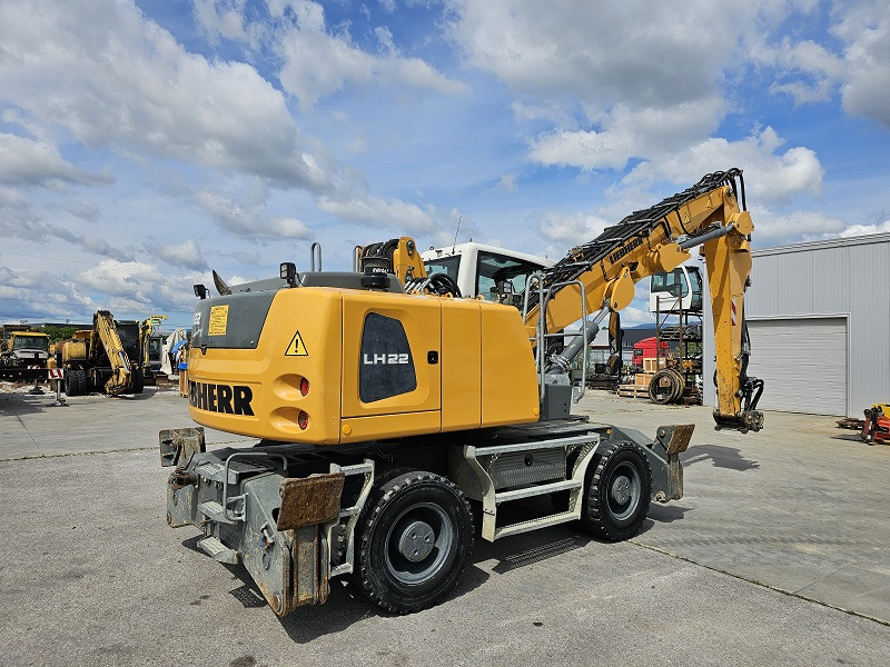 LIEBHERR LH22M - Stroj za rukovanje otpadom: slika LIEBHERR LH22M - Stroj za rukovanje otpadom LIEBHERR LH22M - Stroj za rukovanje otpadom: slika LIEBHERR LH22M - Stroj za rukovanje otpadom