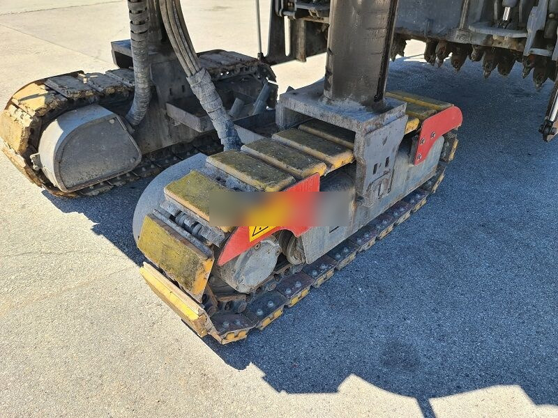 Hladni planer Wirtgen W210: slika Hladni planer Wirtgen W210