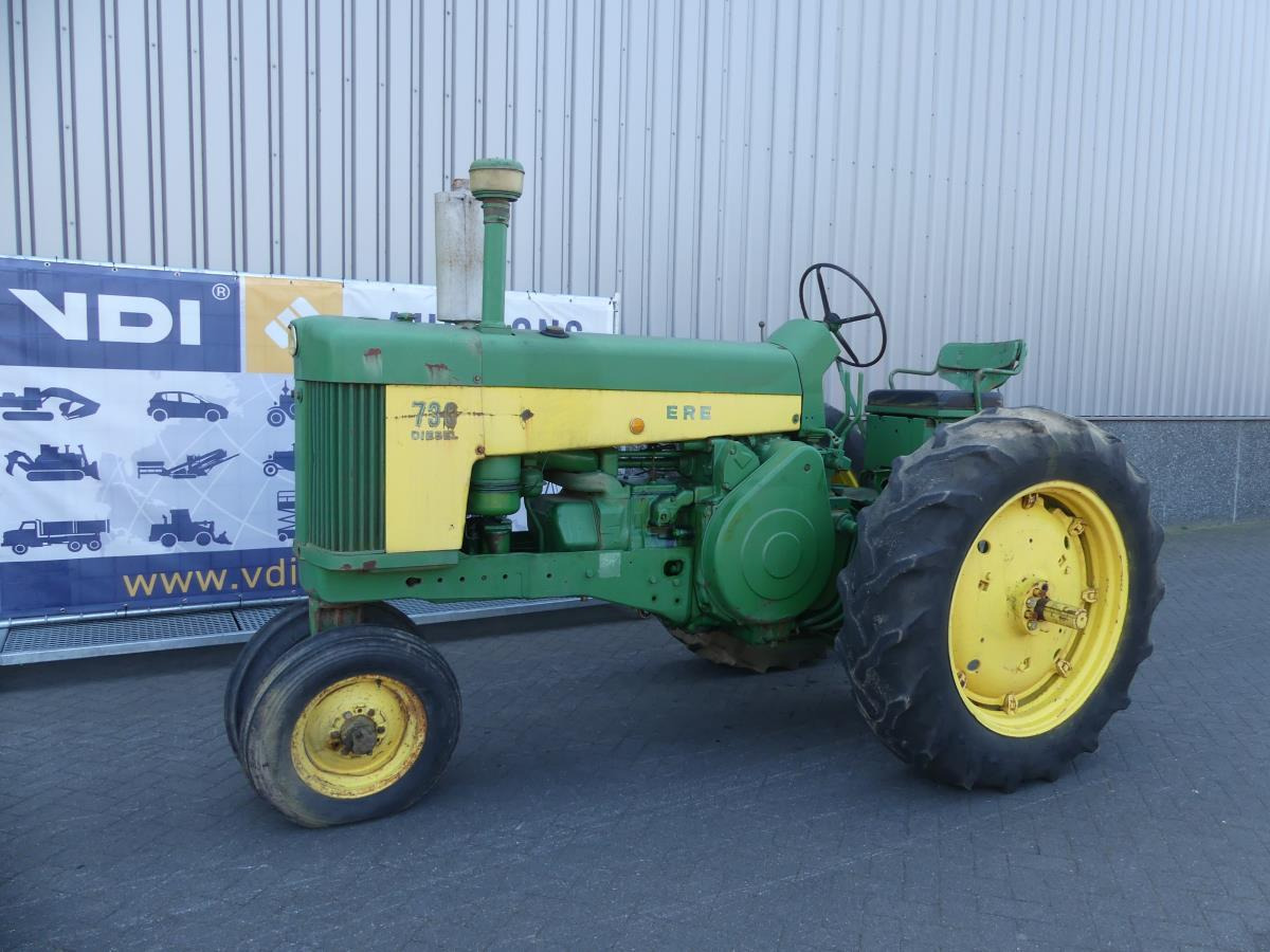 John-Deere 730 - Traktor: slika John-Deere 730 - Traktor John-Deere 730 - Traktor: slika John-Deere 730 - Traktor