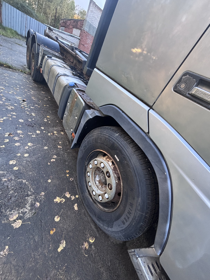 VOLVO FH16 - 580 - Tegljač: slika VOLVO FH16 - 580 - Tegljač VOLVO FH16 - 580 - Tegljač: slika VOLVO FH16 - 580 - Tegljač