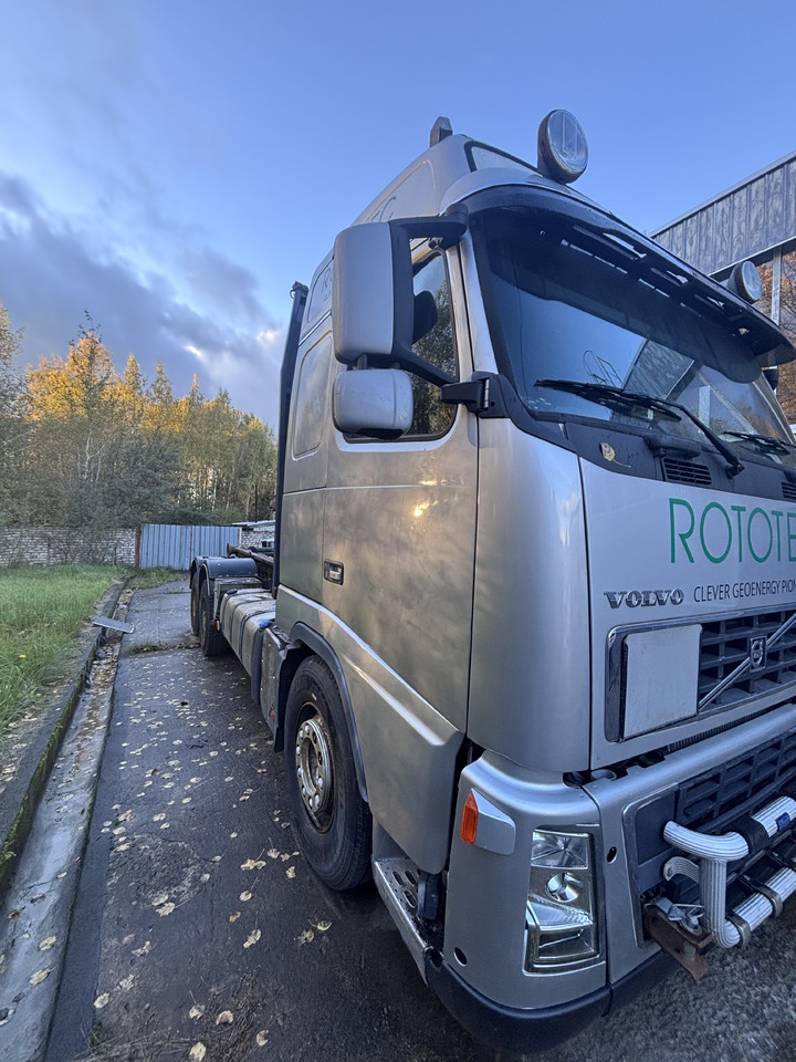 VOLVO FH16 - 580 - Kamion s kukastom dizalicom: slika VOLVO FH16 - 580 - Kamion s kukastom dizalicom VOLVO FH16 - 580 - Kamion s kukastom dizalicom: slika VOLVO FH16 - 580 - Kamion s kukastom dizalicom