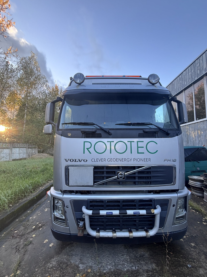 VOLVO FH16 - 580 - Kamion s kukastom dizalicom: slika VOLVO FH16 - 580 - Kamion s kukastom dizalicom VOLVO FH16 - 580 - Kamion s kukastom dizalicom: slika VOLVO FH16 - 580 - Kamion s kukastom dizalicom