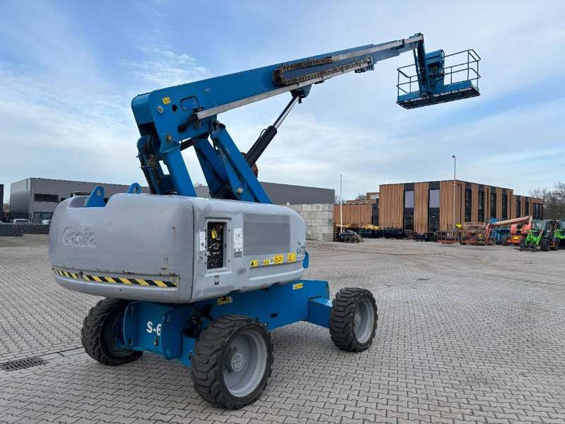 Genie S 65 - Teleskopski krak: slika Genie S 65 - Teleskopski krak Genie S 65 - Teleskopski krak: slika Genie S 65 - Teleskopski krak