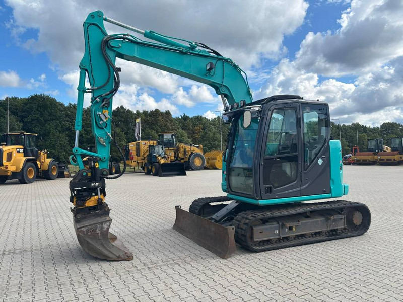 Kobelco SK 75 SR-3E - Mini bager: slika Kobelco SK 75 SR-3E - Mini bager Kobelco SK 75 SR-3E - Mini bager: slika Kobelco SK 75 SR-3E - Mini bager