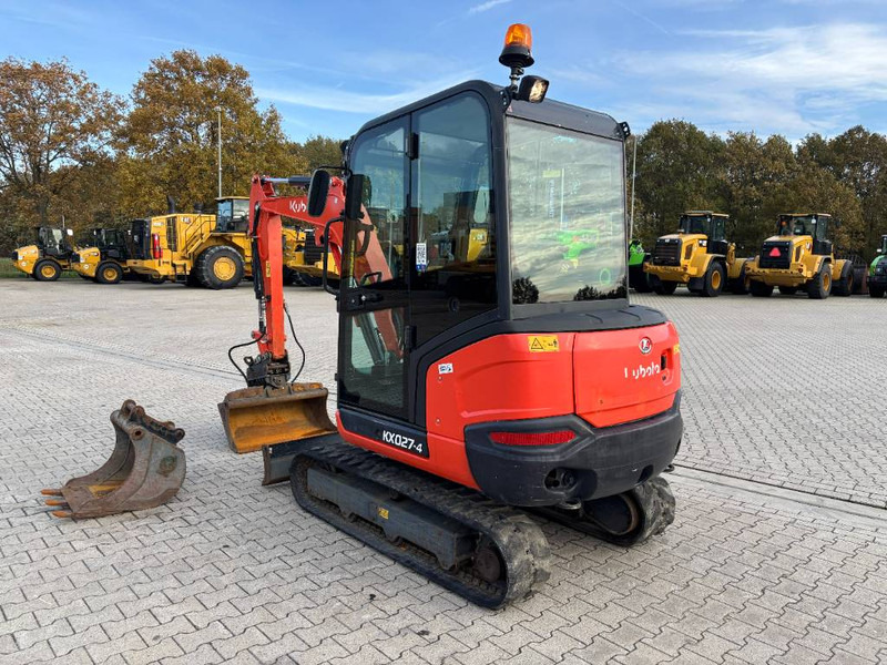Kubota KX 027-4 - Mini bager: slika Kubota KX 027-4 - Mini bager Kubota KX 027-4 - Mini bager: slika Kubota KX 027-4 - Mini bager
