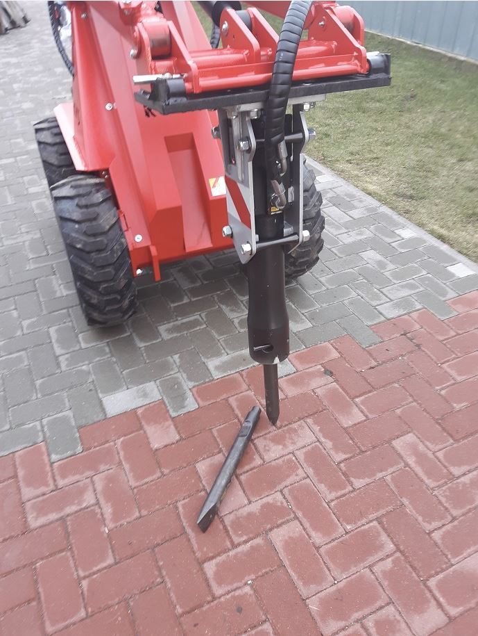 AFA ROCK 5KS - Zglobni utovarivač: slika AFA ROCK 5KS - Zglobni utovarivač AFA ROCK 5KS - Zglobni utovarivač: slika AFA ROCK 5KS - Zglobni utovarivač