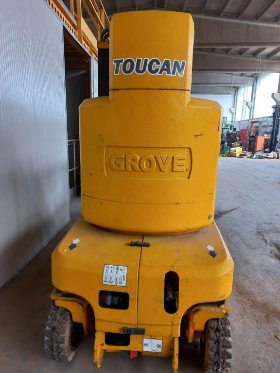 Grove Piattaforma elettrica Toucan 1010 - Platforma za podizanje stupa u okomitom položaju: slika Grove Piattaforma elettrica Toucan 1010 - Platforma za podizanje stupa u okomitom položaju Grove Piattaforma elettrica Toucan 1010 - Platforma za podizanje stupa u okomitom položaju: slika Grove Piattaforma elettrica Toucan 1010 - Platforma za podizanje stupa u okomitom položaju