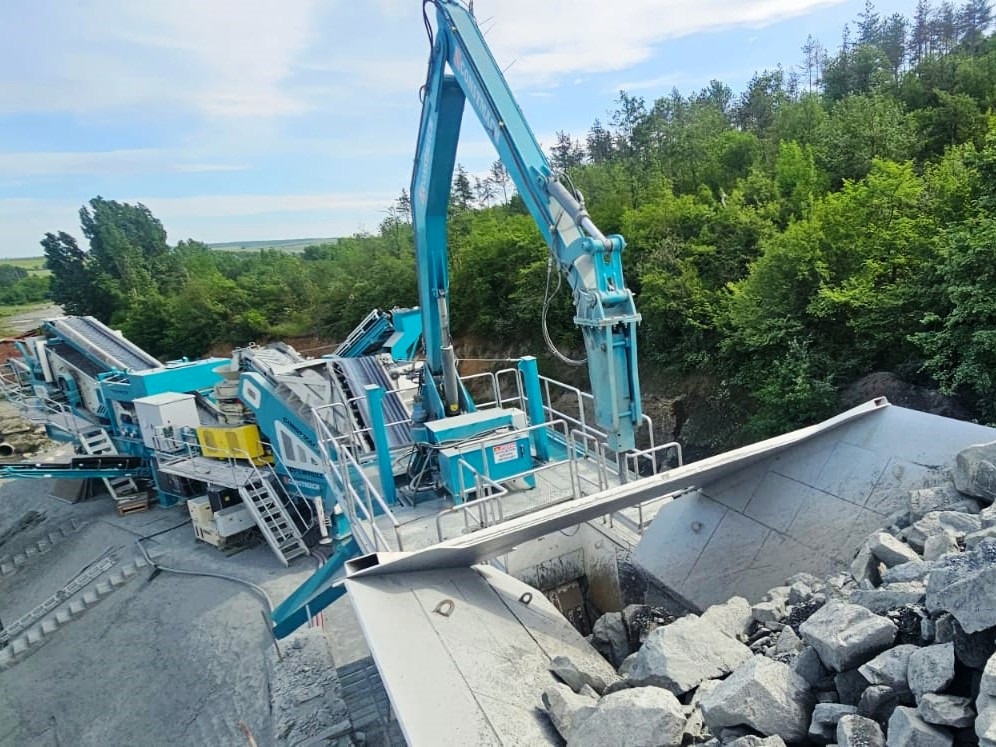 CONSTMACH Hydraulischer Abbruchhammer – Maximale Schlagkraft für Harte Abbrucharbeiten - Drobilica: slika CONSTMACH Hydraulischer Abbruchhammer – Maximale Schlagkraft für Harte Abbrucharbeiten - Drobilica CONSTMACH Hydraulischer Abbruchhammer – Maximale Schlagkraft für Harte Abbrucharbeiten - Drobilica: slika CONSTMACH Hydraulischer Abbruchhammer – Maximale Schlagkraft für Harte Abbrucharbeiten - Drobilica