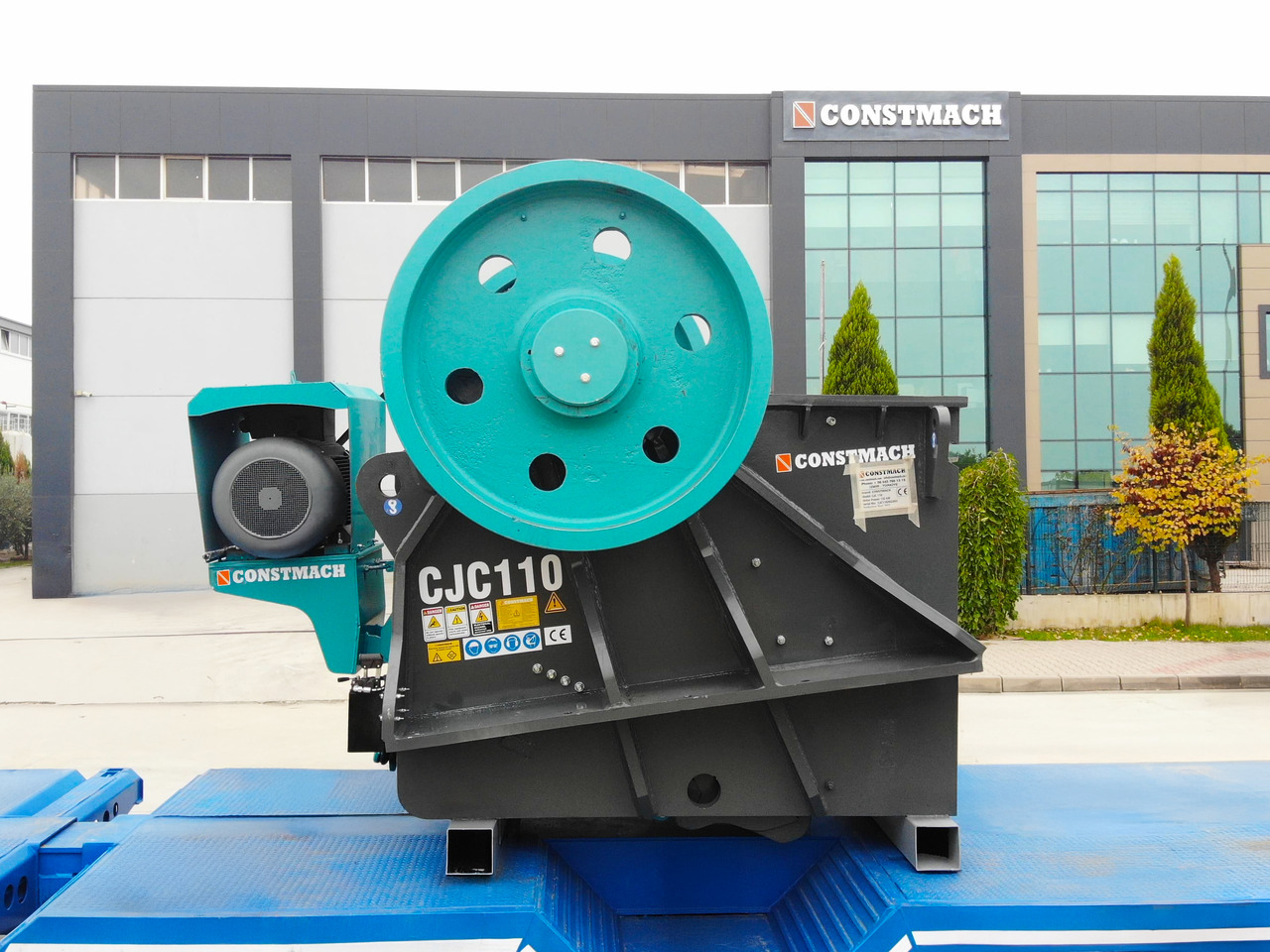 Constmach 420-850 Tph Backenbrecher Bester Preis - Čeljusna drobilica: slika Constmach 420-850 Tph Backenbrecher Bester Preis - Čeljusna drobilica Constmach 420-850 Tph Backenbrecher Bester Preis - Čeljusna drobilica: slika Constmach 420-850 Tph Backenbrecher Bester Preis - Čeljusna drobilica