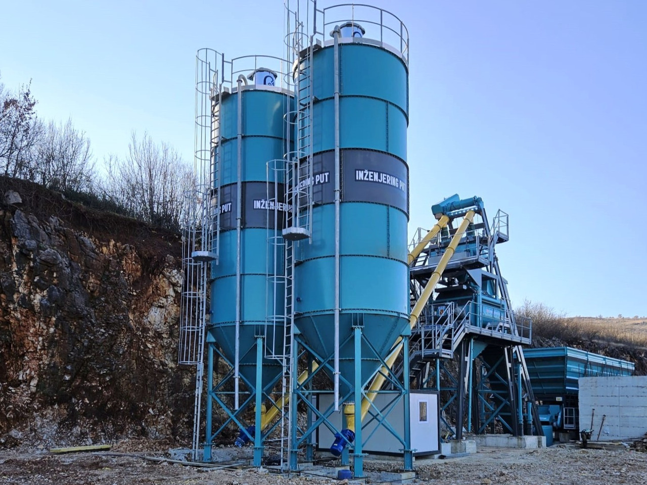 Constmach 75 Ton Capacity Cement Silo - Silos za cement: slika Constmach 75 Ton Capacity Cement Silo - Silos za cement Constmach 75 Ton Capacity Cement Silo - Silos za cement: slika Constmach 75 Ton Capacity Cement Silo - Silos za cement