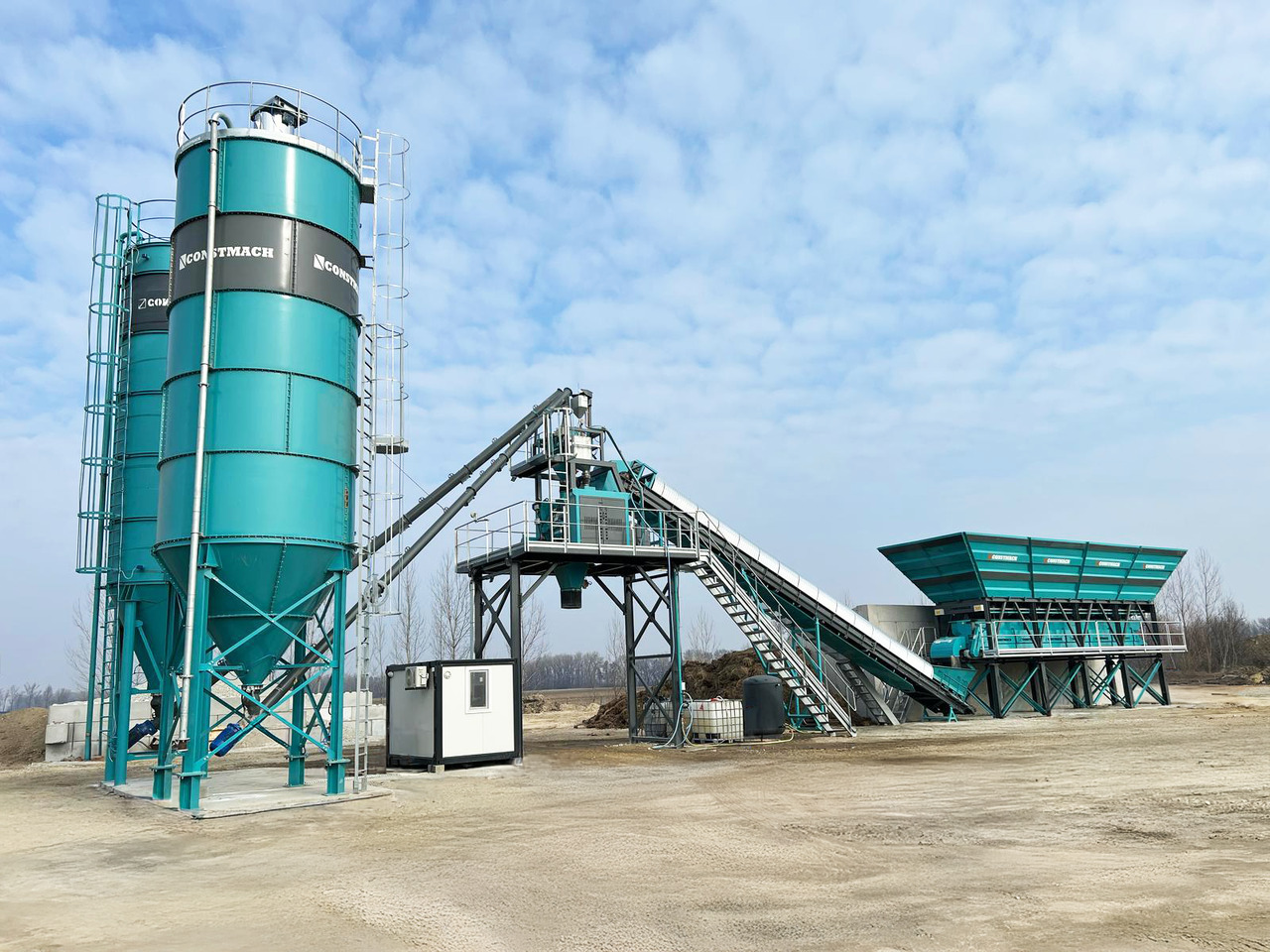 Constmach Centrale à Béton Compacte de 60 m³/h Avec Tapis Roulant - Betonara: slika Constmach Centrale à Béton Compacte de 60 m³/h Avec Tapis Roulant - Betonara Constmach Centrale à Béton Compacte de 60 m³/h Avec Tapis Roulant - Betonara: slika Constmach Centrale à Béton Compacte de 60 m³/h Avec Tapis Roulant - Betonara