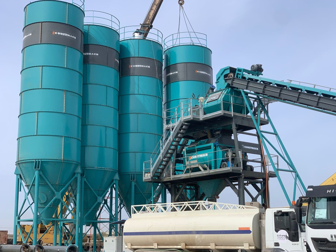 Constmach Silo à Ciment d'une Capacité de 200 Tonnes - Silos za cement: slika Constmach Silo à Ciment d'une Capacité de 200 Tonnes - Silos za cement Constmach Silo à Ciment d'une Capacité de 200 Tonnes - Silos za cement: slika Constmach Silo à Ciment d'une Capacité de 200 Tonnes - Silos za cement