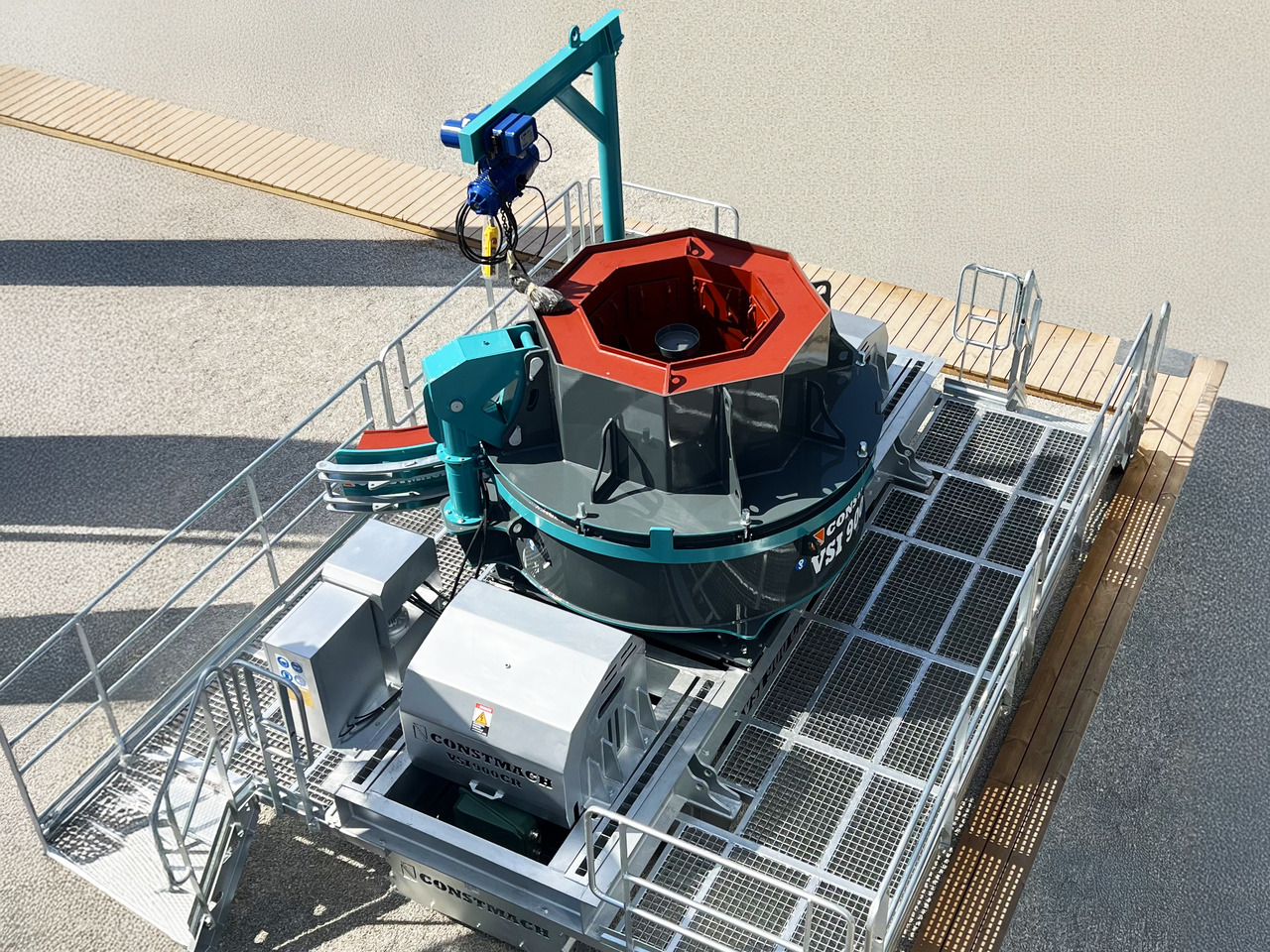 Constmach Vertical Shaft Impact Crusher with a Capacity of 65 to 400 T/H - Udarna drobilica: slika Constmach Vertical Shaft Impact Crusher with a Capacity of 65 to 400 T/H - Udarna drobilica Constmach Vertical Shaft Impact Crusher with a Capacity of 65 to 400 T/H - Udarna drobilica: slika Constmach Vertical Shaft Impact Crusher with a Capacity of 65 to 400 T/H - Udarna drobilica