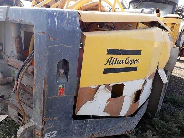 Atlas Copco BOOMER E2C - Platforma za bušenje: slika Atlas Copco BOOMER E2C - Platforma za bušenje Atlas Copco BOOMER E2C - Platforma za bušenje: slika Atlas Copco BOOMER E2C - Platforma za bušenje