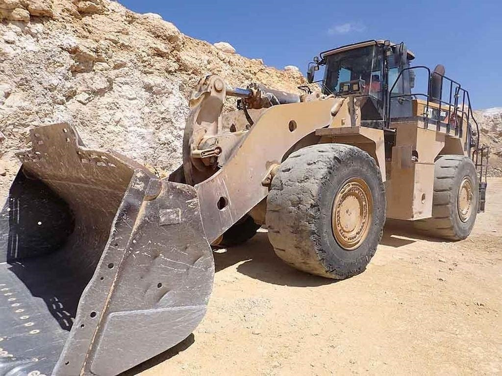 CAT 988K - Utovarivač na kotačima: slika CAT 988K - Utovarivač na kotačima CAT 988K - Utovarivač na kotačima: slika CAT 988K - Utovarivač na kotačima