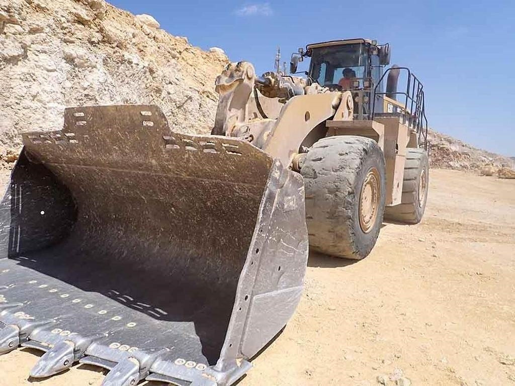 CAT 988K - Utovarivač na kotačima: slika CAT 988K - Utovarivač na kotačima CAT 988K - Utovarivač na kotačima: slika CAT 988K - Utovarivač na kotačima