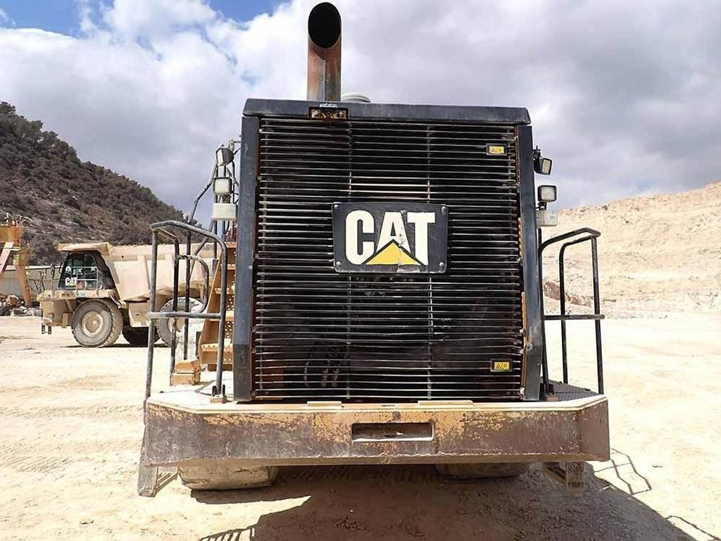 CAT 988K - Utovarivač na kotačima: slika CAT 988K - Utovarivač na kotačima CAT 988K - Utovarivač na kotačima: slika CAT 988K - Utovarivač na kotačima