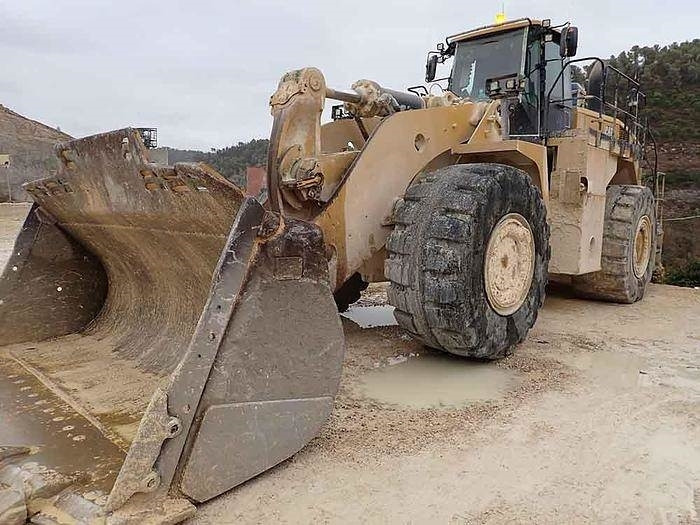 CAT 988K - Utovarivač na kotačima: slika CAT 988K - Utovarivač na kotačima CAT 988K - Utovarivač na kotačima: slika CAT 988K - Utovarivač na kotačima