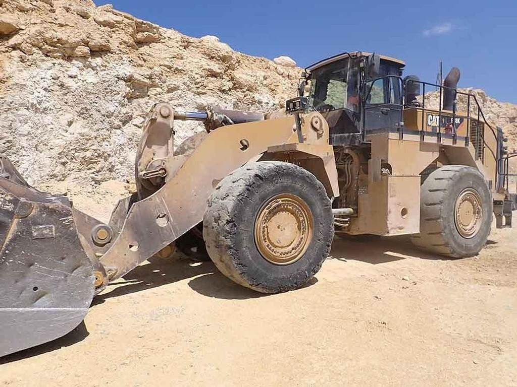 CAT 988K - Utovarivač na kotačima: slika CAT 988K - Utovarivač na kotačima CAT 988K - Utovarivač na kotačima: slika CAT 988K - Utovarivač na kotačima