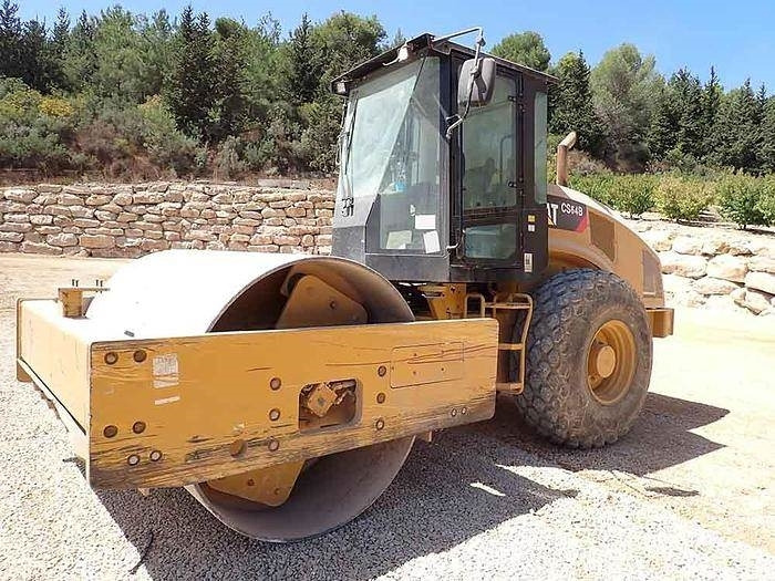 CAT CS64B - Vibro ploča: slika CAT CS64B - Vibro ploča CAT CS64B - Vibro ploča: slika CAT CS64B - Vibro ploča