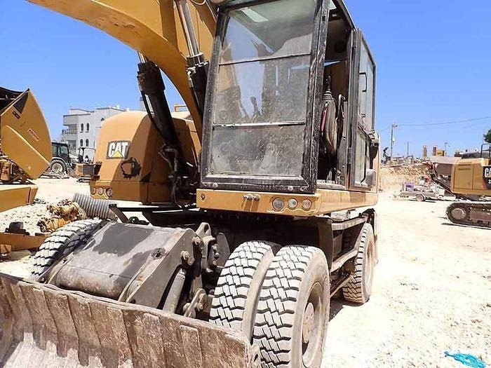 CAT M320F - Bager: slika CAT M320F - Bager CAT M320F - Bager: slika CAT M320F - Bager