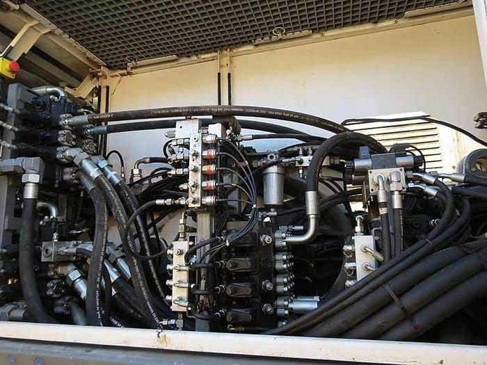 Casagrande B250XP-2 - Platforma za bušenje: slika Casagrande B250XP-2 - Platforma za bušenje Casagrande B250XP-2 - Platforma za bušenje: slika Casagrande B250XP-2 - Platforma za bušenje