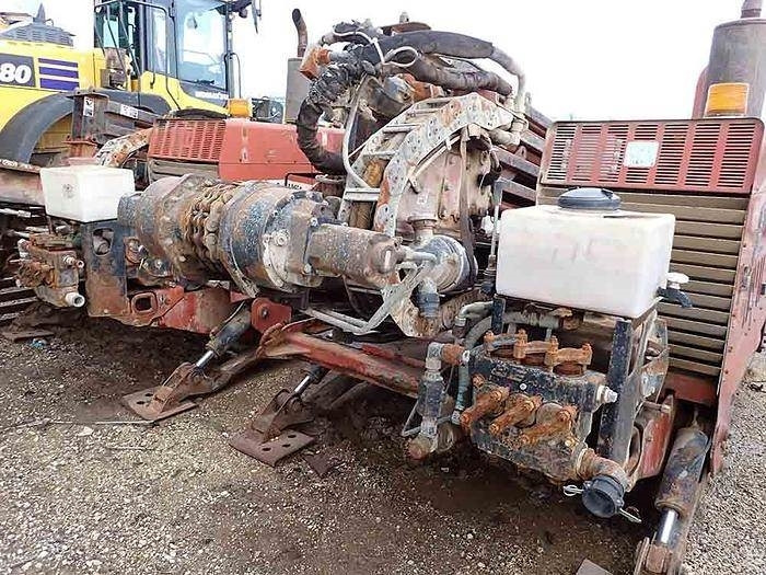 Ditch Witch JT4020 - Platforma za bušenje: slika Ditch Witch JT4020 - Platforma za bušenje Ditch Witch JT4020 - Platforma za bušenje: slika Ditch Witch JT4020 - Platforma za bušenje