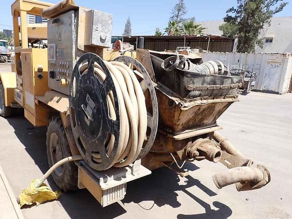 Oprema za beton/ Betoniranje Putzmeister SPM4210: slika Oprema za beton/ Betoniranje Putzmeister SPM4210