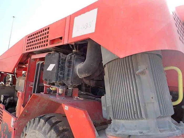 Platforma za bušenje Sandvik DT821 C: slika Platforma za bušenje Sandvik DT821 C
