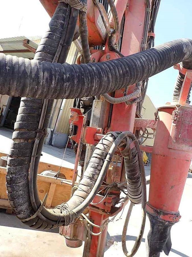 Platforma za bušenje Sandvik DX800: slika Platforma za bušenje Sandvik DX800