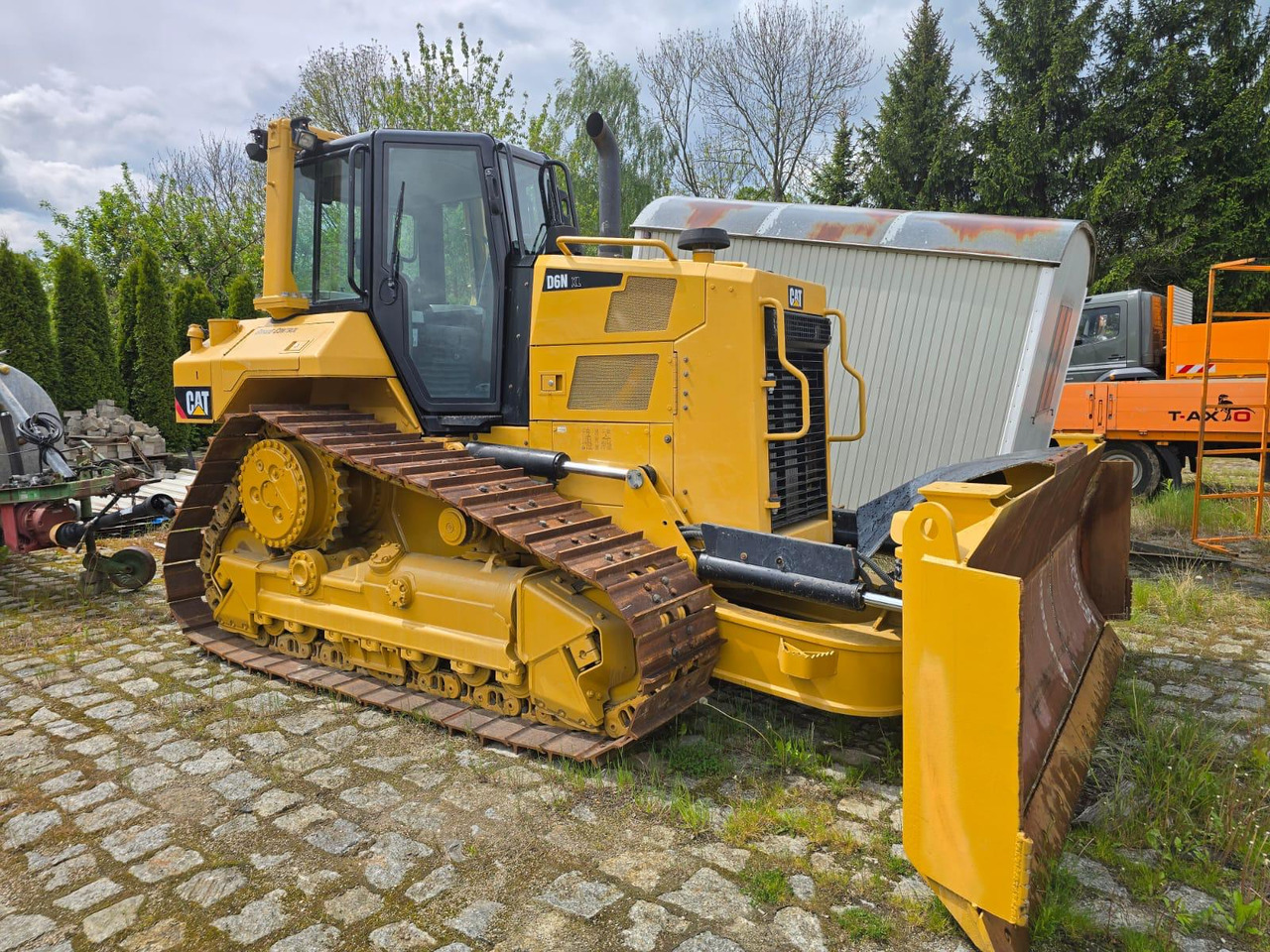 CATERPILLAR D 6 N XL - Buldožer: slika CATERPILLAR D 6 N XL - Buldožer CATERPILLAR D 6 N XL - Buldožer: slika CATERPILLAR D 6 N XL - Buldožer