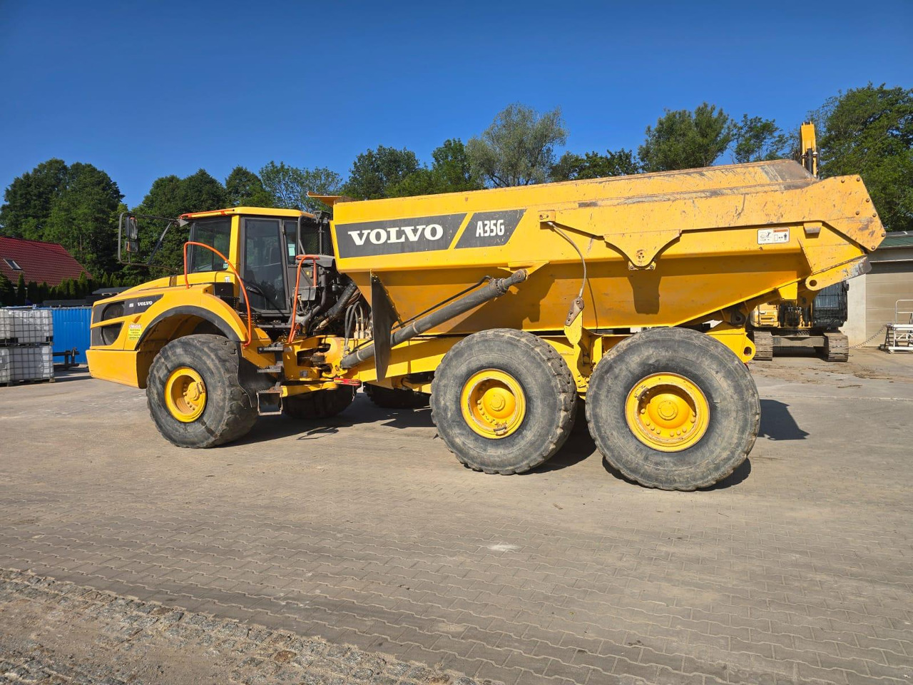 Volvo A35 G - Zglobni istovarivač: slika Volvo A35 G - Zglobni istovarivač Volvo A35 G - Zglobni istovarivač: slika Volvo A35 G - Zglobni istovarivač