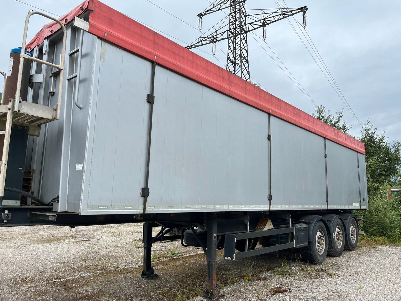 Schwarzmüller K - Serie 57m3 - Kiper poluprikolica: slika Schwarzmüller K - Serie 57m3 - Kiper poluprikolica Schwarzmüller K - Serie 57m3 - Kiper poluprikolica: slika Schwarzmüller K - Serie 57m3 - Kiper poluprikolica