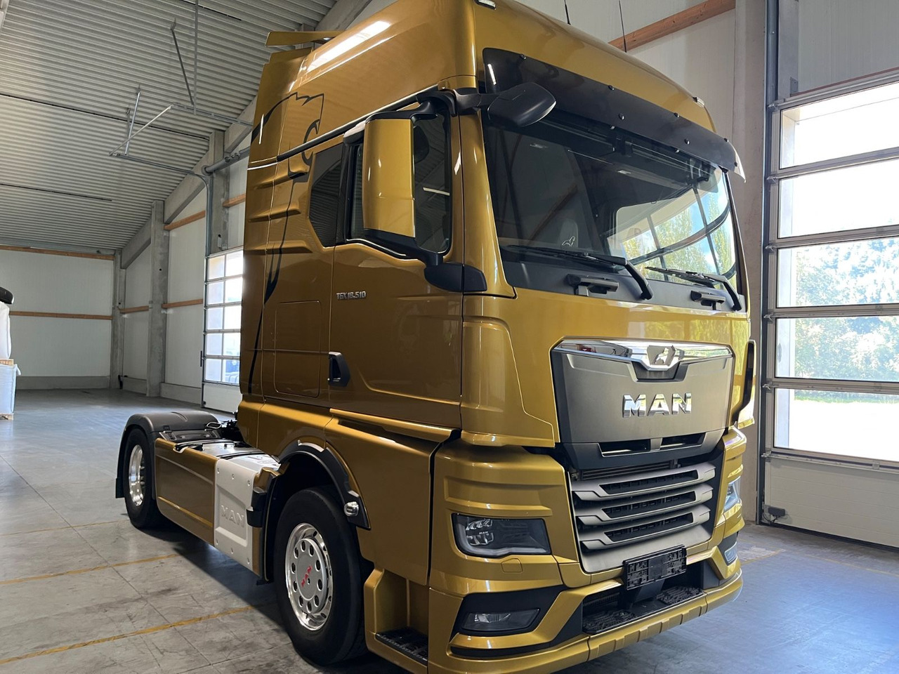MAN TGX 18.510 - Tegljač: slika MAN TGX 18.510 - Tegljač MAN TGX 18.510 - Tegljač: slika MAN TGX 18.510 - Tegljač