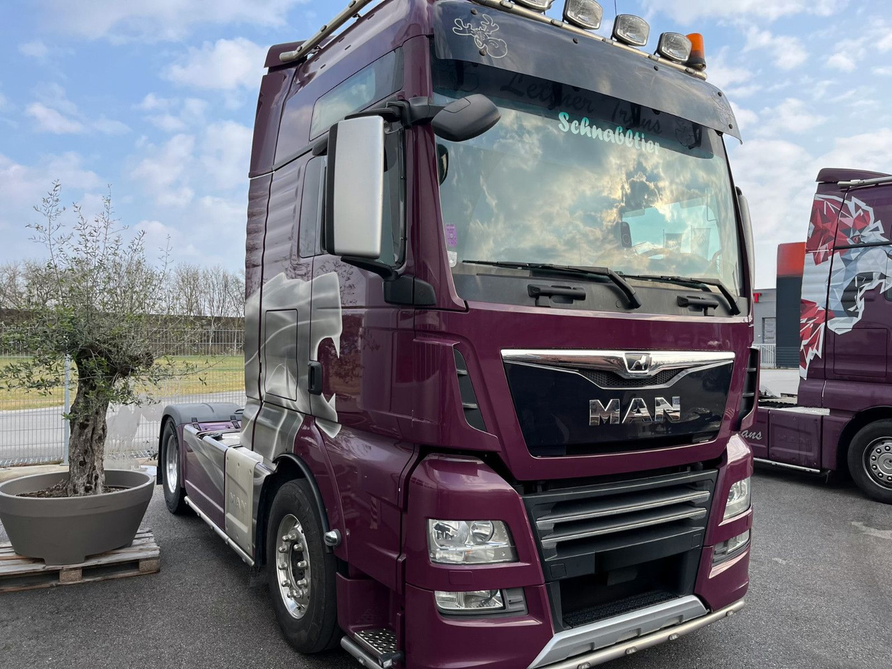 MAN TGX 18.580 LLS - Tegljač: slika MAN TGX 18.580 LLS - Tegljač MAN TGX 18.580 LLS - Tegljač: slika MAN TGX 18.580 LLS - Tegljač