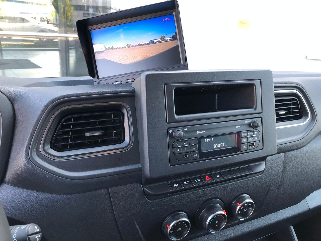 Zakup Renault MASTER RED 3.5T*LBW*Klima*4.2m*AUCH MIETE Renault MASTER RED 3.5T*LBW*Klima*4.2m*AUCH MIETE: slika Zakup Renault MASTER RED 3.5T*LBW*Klima*4.2m*AUCH MIETE Renault MASTER RED 3.5T*LBW*Klima*4.2m*AUCH MIETE Zakup Renault MASTER RED 3.5T*LBW*Klima*4.2m*AUCH MIETE Renault MASTER RED 3.5T*LBW*Klima*4.2m*AUCH MIETE: slika Zakup Renault MASTER RED 3.5T*LBW*Klima*4.2m*AUCH MIETE Renault MASTER RED 3.5T*LBW*Klima*4.2m*AUCH MIETE