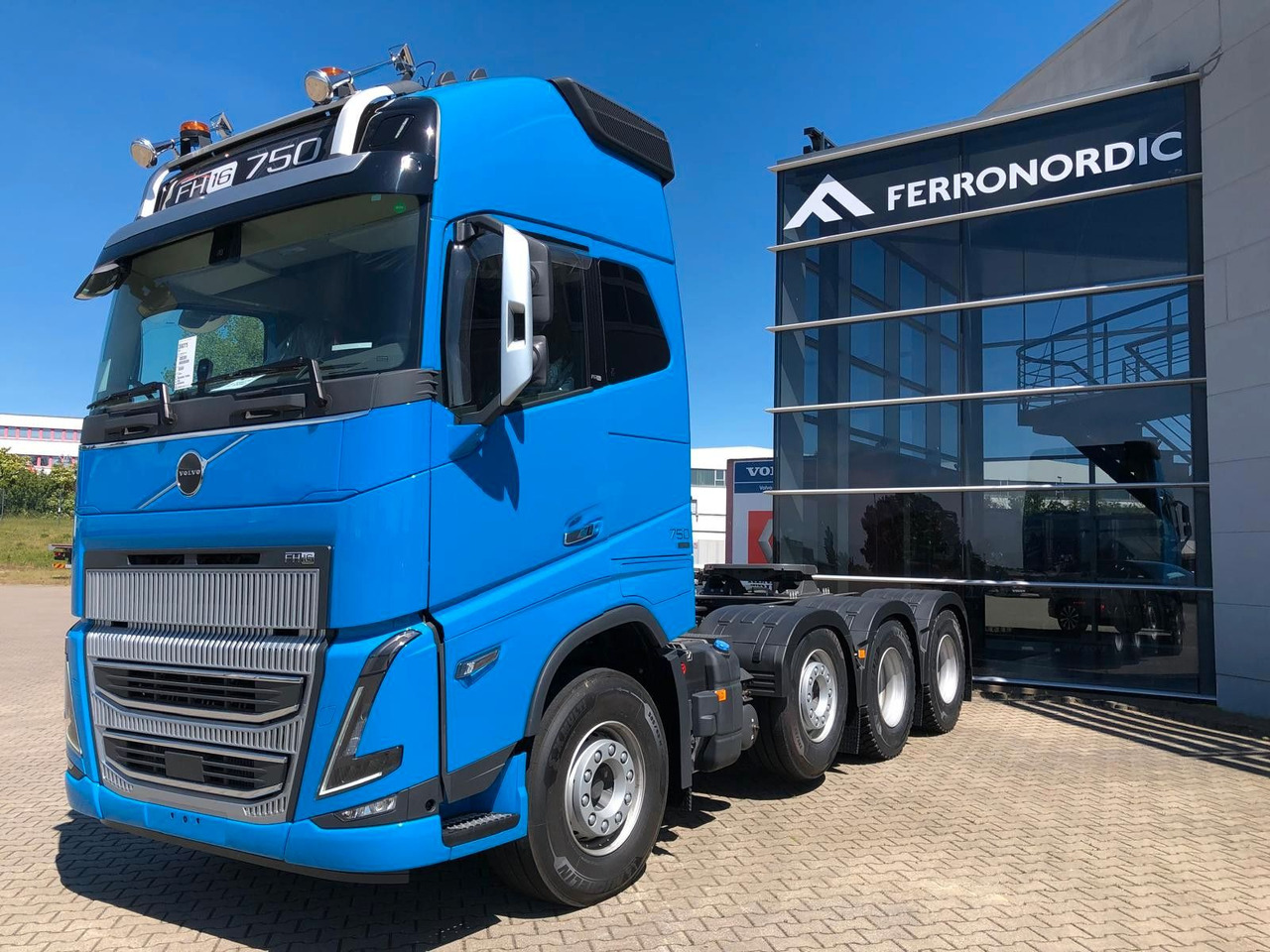 Volvo FH16 750 XL 8x4 Tridem*100T*Kriechgänge*Retarder Volvo FH16 750 XL 8x4 Tridem*100T*Kriechgänge*Retarder - Tegljač: slika Volvo FH16 750 XL 8x4 Tridem*100T*Kriechgänge*Retarder Volvo FH16 750 XL 8x4 Tridem*100T*Kriechgänge*Retarder - Tegljač Volvo FH16 750 XL 8x4 Tridem*100T*Kriechgänge*Retarder Volvo FH16 750 XL 8x4 Tridem*100T*Kriechgänge*Retarder - Tegljač: slika Volvo FH16 750 XL 8x4 Tridem*100T*Kriechgänge*Retarder Volvo FH16 750 XL 8x4 Tridem*100T*Kriechgänge*Retarder - Tegljač