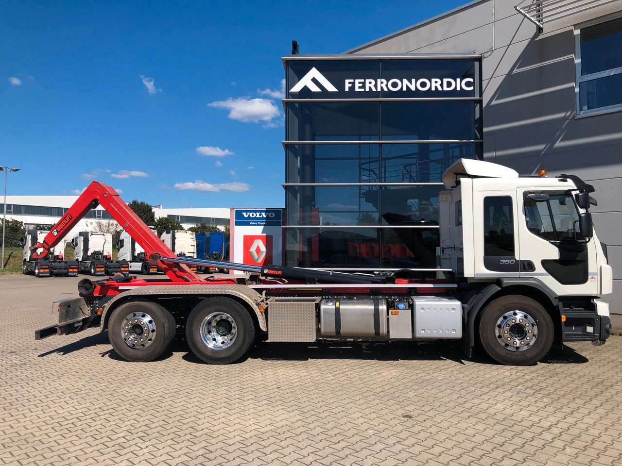 Volvo FE 350 6x2 Lenkachse*Alufelgen*HIAB*AHK*Klima - Kamion s kukastom dizalicom: slika Volvo FE 350 6x2 Lenkachse*Alufelgen*HIAB*AHK*Klima - Kamion s kukastom dizalicom Volvo FE 350 6x2 Lenkachse*Alufelgen*HIAB*AHK*Klima - Kamion s kukastom dizalicom: slika Volvo FE 350 6x2 Lenkachse*Alufelgen*HIAB*AHK*Klima - Kamion s kukastom dizalicom