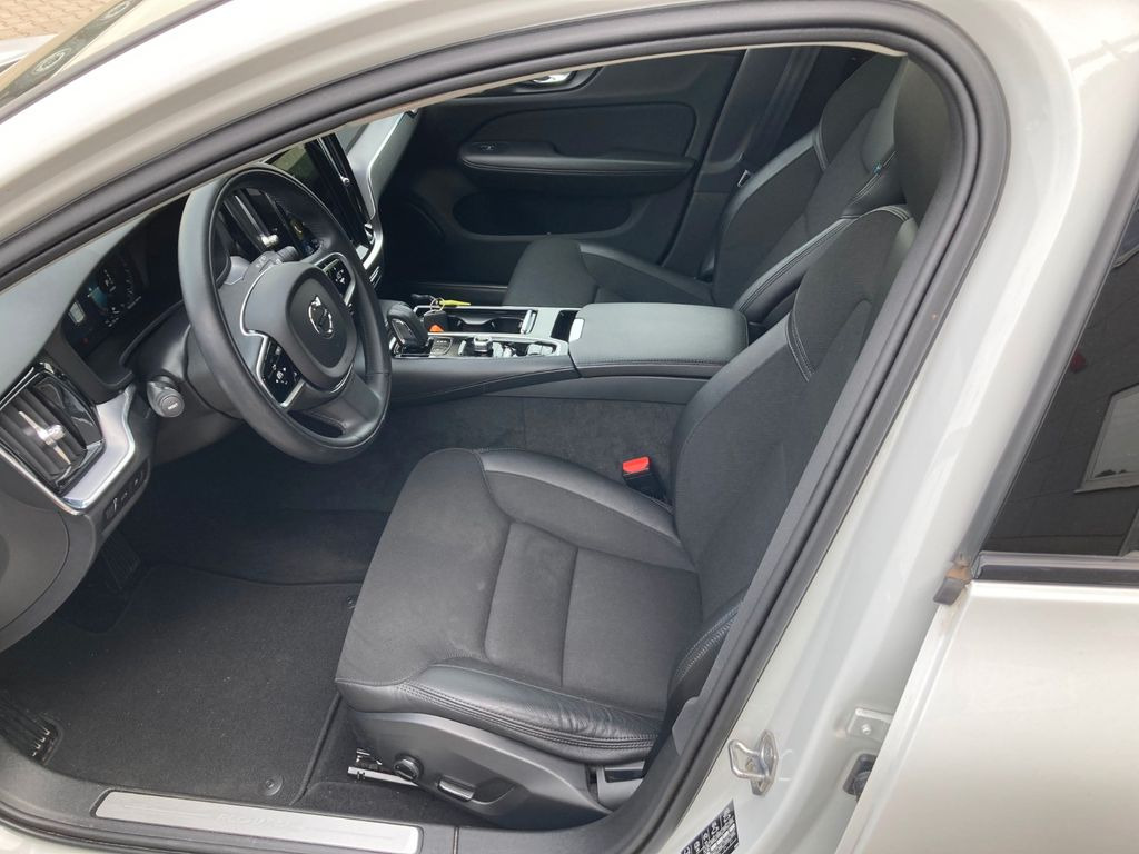 Volvo V60 T6 AWD R-Design Expression Recharge Plug-In Volvo V60 T6 AWD R-Design Expression Recharge Plug-In - Karavan: slika Volvo V60 T6 AWD R-Design Expression Recharge Plug-In Volvo V60 T6 AWD R-Design Expression Recharge Plug-In - Karavan Volvo V60 T6 AWD R-Design Expression Recharge Plug-In Volvo V60 T6 AWD R-Design Expression Recharge Plug-In - Karavan: slika Volvo V60 T6 AWD R-Design Expression Recharge Plug-In Volvo V60 T6 AWD R-Design Expression Recharge Plug-In - Karavan