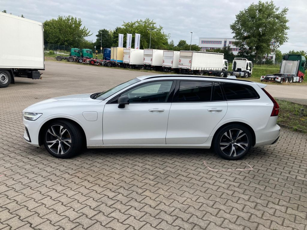 Volvo V60 T6 AWD R-Design Expression Recharge Plug-In Volvo V60 T6 AWD R-Design Expression Recharge Plug-In - Karavan: slika Volvo V60 T6 AWD R-Design Expression Recharge Plug-In Volvo V60 T6 AWD R-Design Expression Recharge Plug-In - Karavan Volvo V60 T6 AWD R-Design Expression Recharge Plug-In Volvo V60 T6 AWD R-Design Expression Recharge Plug-In - Karavan: slika Volvo V60 T6 AWD R-Design Expression Recharge Plug-In Volvo V60 T6 AWD R-Design Expression Recharge Plug-In - Karavan