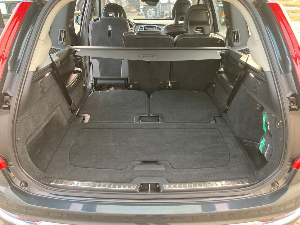 Volvo XC 90 T8 7-Sitzer Inscr. Expr. Recharge AWD Volvo XC 90 T8 7-Sitzer Inscr. Expr. Recharge AWD - SUV: slika Volvo XC 90 T8 7-Sitzer Inscr. Expr. Recharge AWD Volvo XC 90 T8 7-Sitzer Inscr. Expr. Recharge AWD - SUV Volvo XC 90 T8 7-Sitzer Inscr. Expr. Recharge AWD Volvo XC 90 T8 7-Sitzer Inscr. Expr. Recharge AWD - SUV: slika Volvo XC 90 T8 7-Sitzer Inscr. Expr. Recharge AWD Volvo XC 90 T8 7-Sitzer Inscr. Expr. Recharge AWD - SUV
