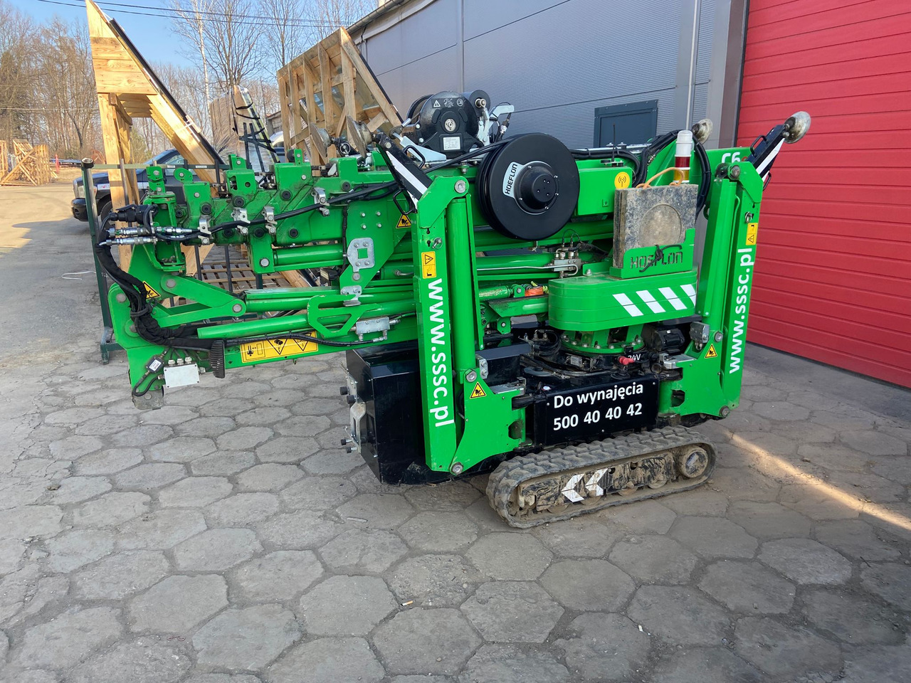 Hoeflon C6e - Mini kran: slika Hoeflon C6e - Mini kran Hoeflon C6e - Mini kran: slika Hoeflon C6e - Mini kran