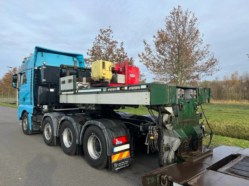 Goldhofer THP XLE 8 (3+5 low loader) - Poluprikolica s niskim utovarivačem: slika Goldhofer THP XLE 8 (3+5 low loader) - Poluprikolica s niskim utovarivačem Goldhofer THP XLE 8 (3+5 low loader) - Poluprikolica s niskim utovarivačem: slika Goldhofer THP XLE 8 (3+5 low loader) - Poluprikolica s niskim utovarivačem