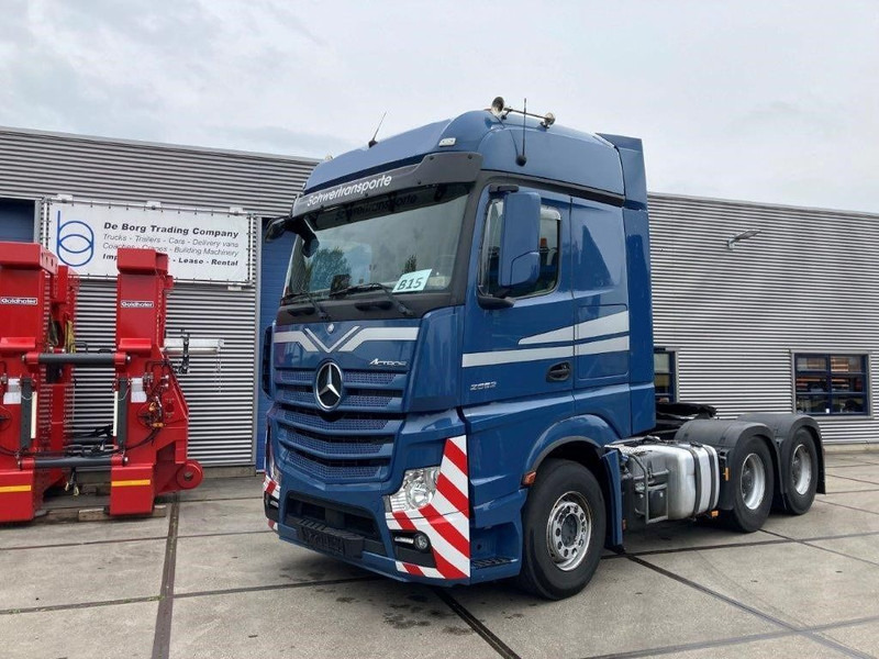 Mercedes-Benz Actros 2863 LS 6x4 - Tegljač: slika Mercedes-Benz Actros 2863 LS 6x4 - Tegljač Mercedes-Benz Actros 2863 LS 6x4 - Tegljač: slika Mercedes-Benz Actros 2863 LS 6x4 - Tegljač