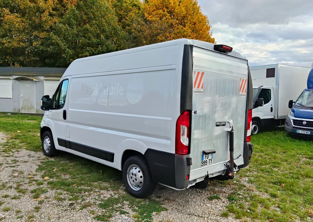 Fiat Ducato - Furgon: slika  Fiat Ducato - Furgon Fiat Ducato - Furgon: slika  Fiat Ducato - Furgon
