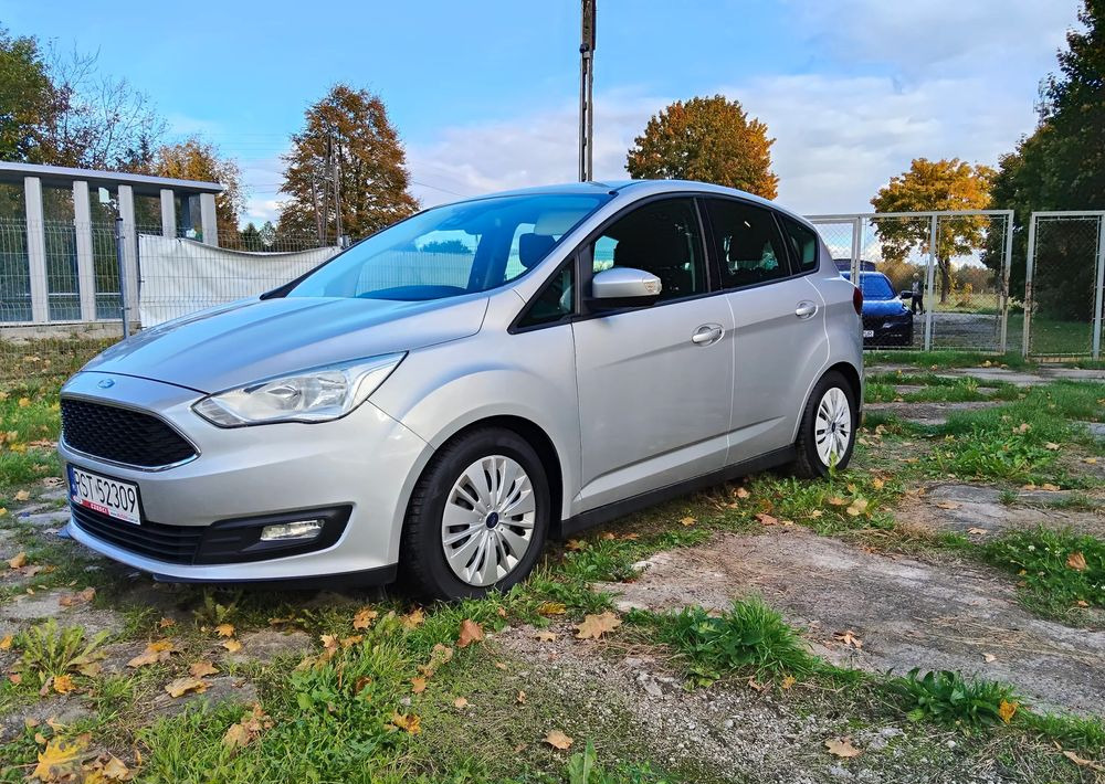 Ford C-MAX 1.5 TDCi Start-Stop-System Business Edition - SUV: slika Ford C-MAX 1.5 TDCi Start-Stop-System Business Edition - SUV Ford C-MAX 1.5 TDCi Start-Stop-System Business Edition - SUV: slika Ford C-MAX 1.5 TDCi Start-Stop-System Business Edition - SUV