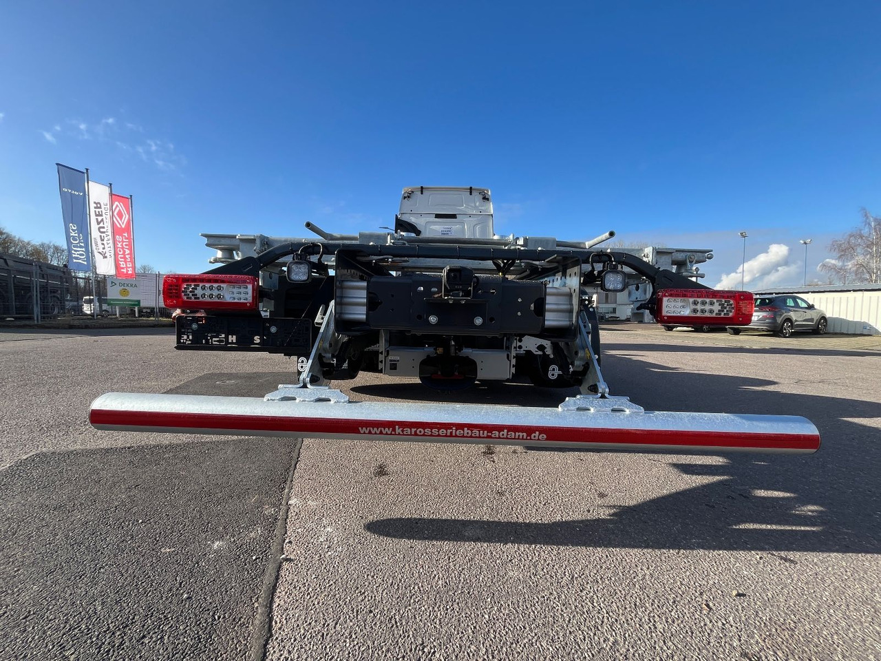 Renault T 480 6x2 WECHSELBRÜCKENFAHRZEUG C745 + C782 - Transporter kontejnera/ Kamion s izmjenjivim sanducima: slika Renault T 480 6x2 WECHSELBRÜCKENFAHRZEUG C745 + C782 - Transporter kontejnera/ Kamion s izmjenjivim sanducima Renault T 480 6x2 WECHSELBRÜCKENFAHRZEUG C745 + C782 - Transporter kontejnera/ Kamion s izmjenjivim sanducima: slika Renault T 480 6x2 WECHSELBRÜCKENFAHRZEUG C745 + C782 - Transporter kontejnera/ Kamion s izmjenjivim sanducima